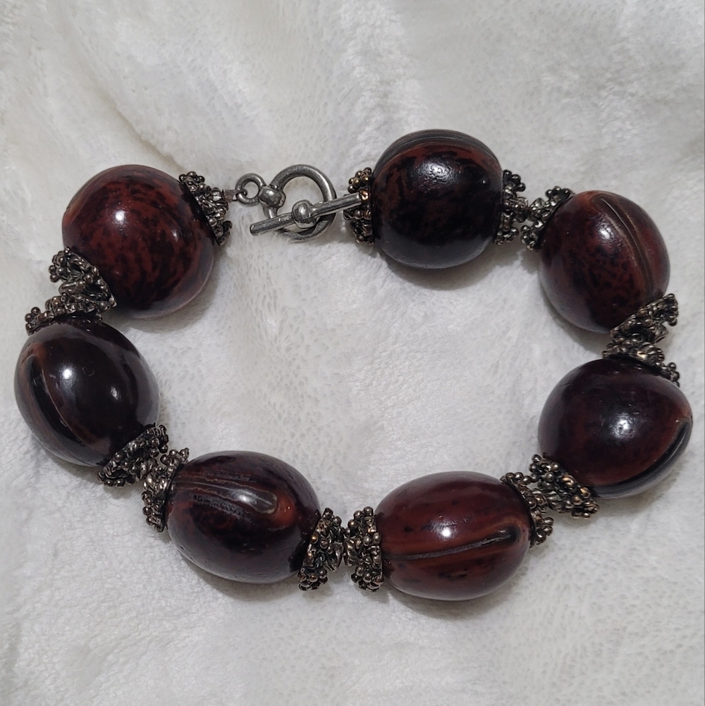 Vintage Brown Polished Sea Bean / Hamburger Bean Beaded Bracelet With Silver